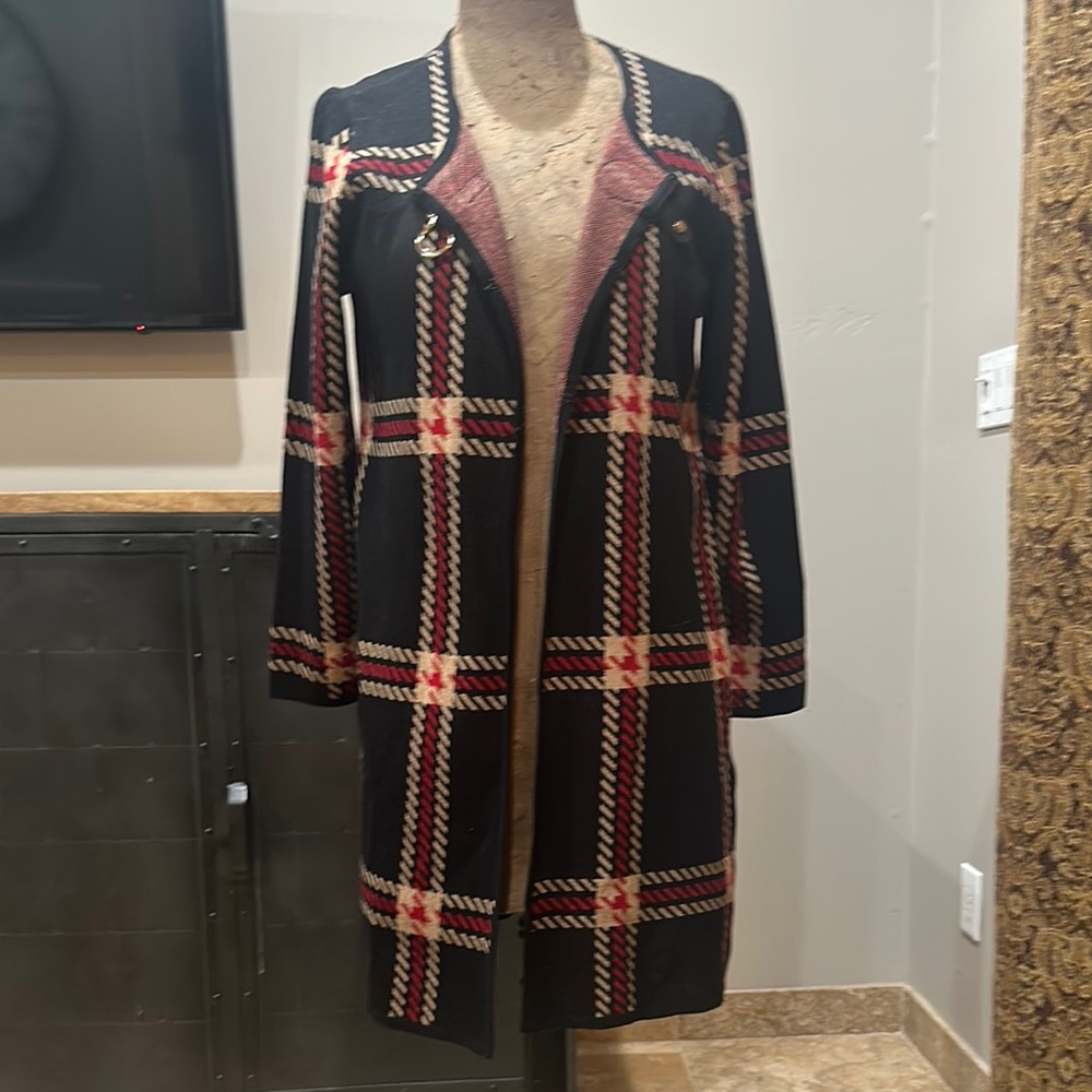 Anne Klein Brown Trench Coat with Timeless Appeal